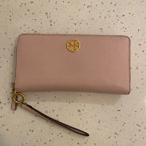 Tory Burch Bags Tory Burch Robinson Zip Continental Wallet Poshmark